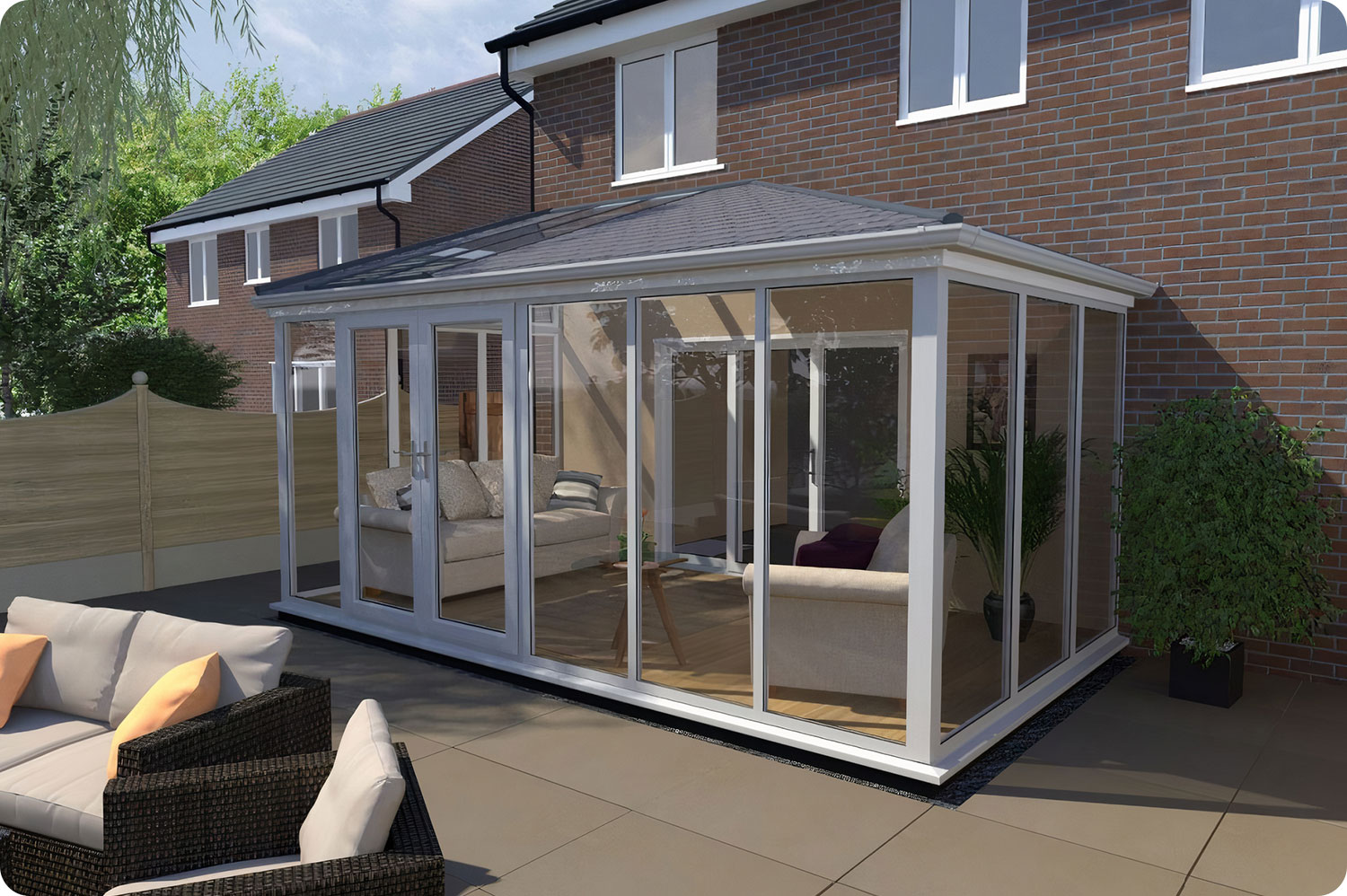 Wintergarten mit Dachverglasung und Sitzbereich, der natürlichen Lichtstrom in das Innere lässt.